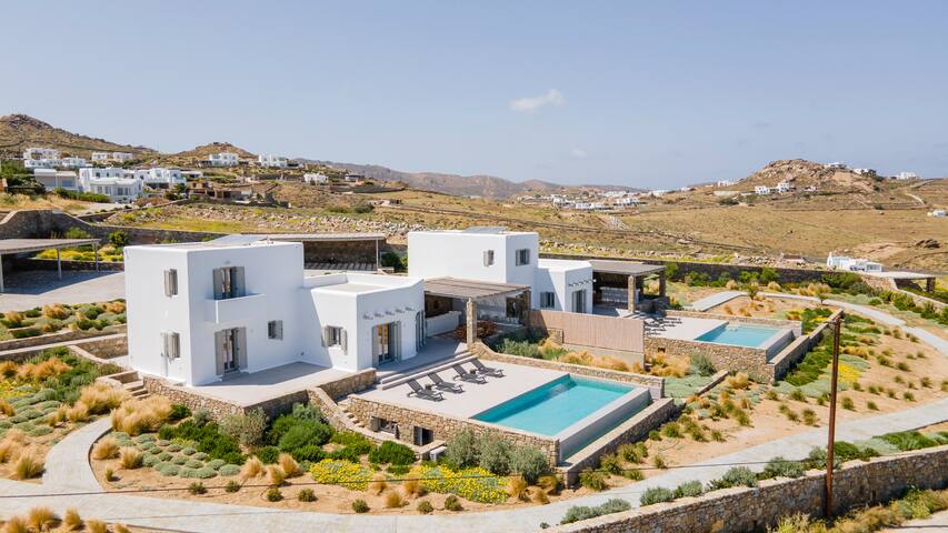 Villa Aperanto | MG Villas Mykonos | Sea View gallery image 3