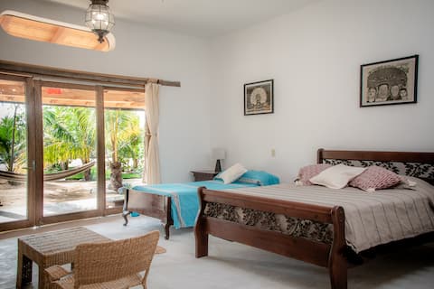 Las Ranas El Muro Majahua Suite