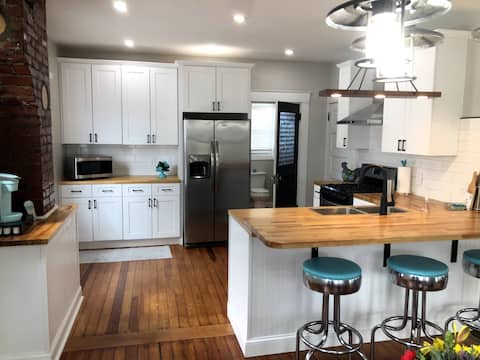 Entire Home in Historic District