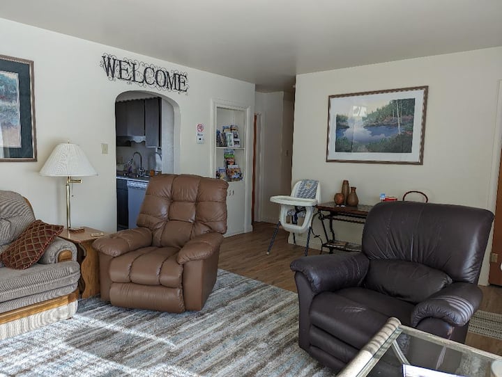 Charming Vacation Home. - Anaconda, MT