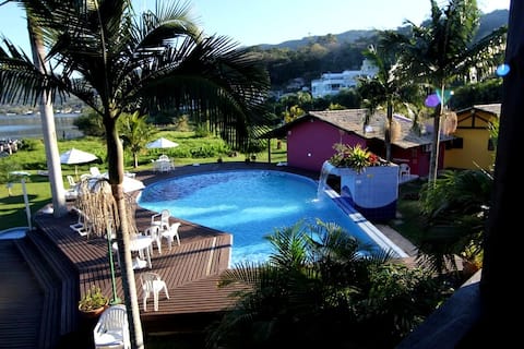 Top Airbnb: Apt. Beira da Lagoa da Conceição/Florianópolis in Lagoa
