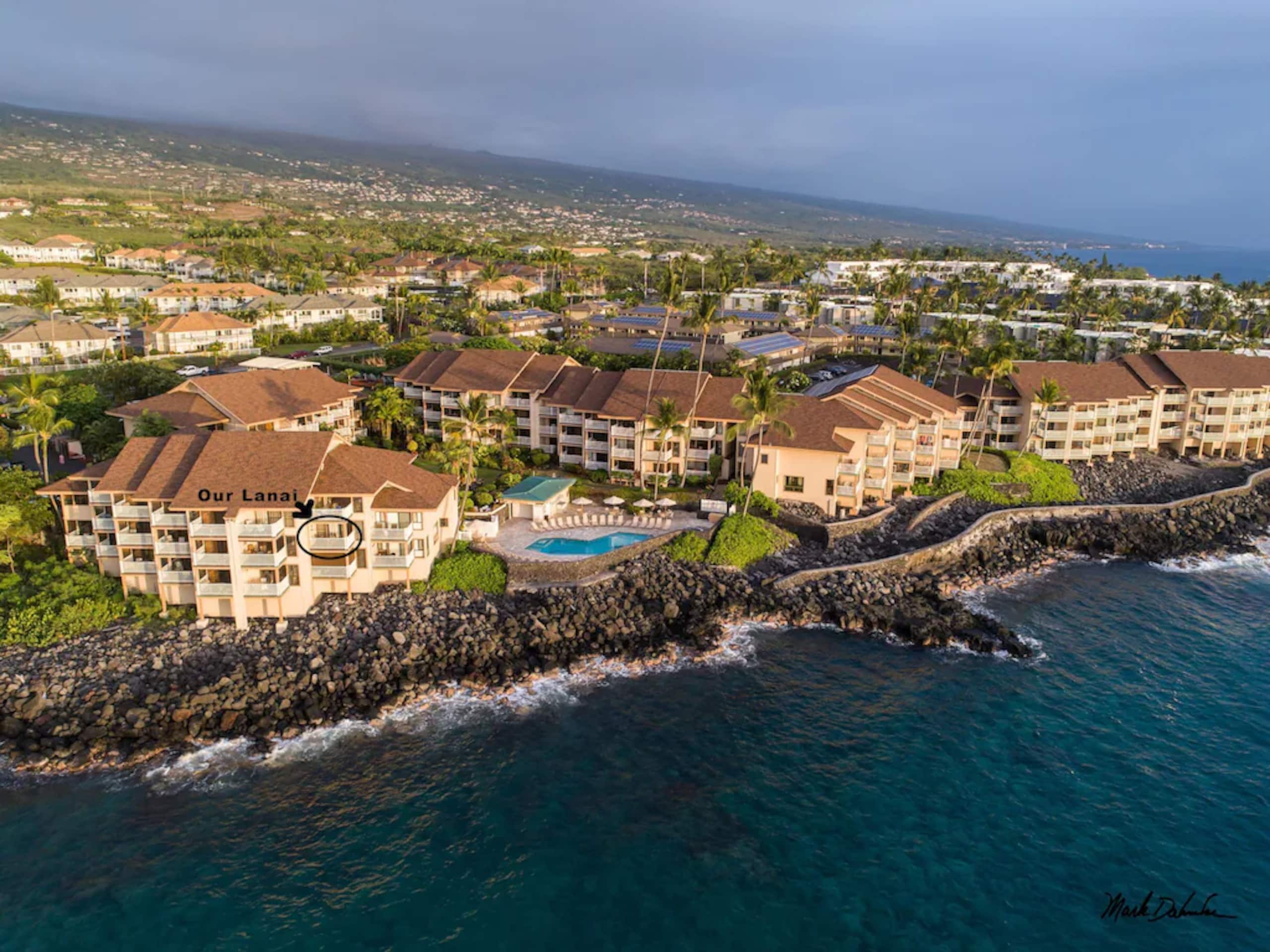 Direct oceanfront condo with AC @ Sea Village - Image 19
