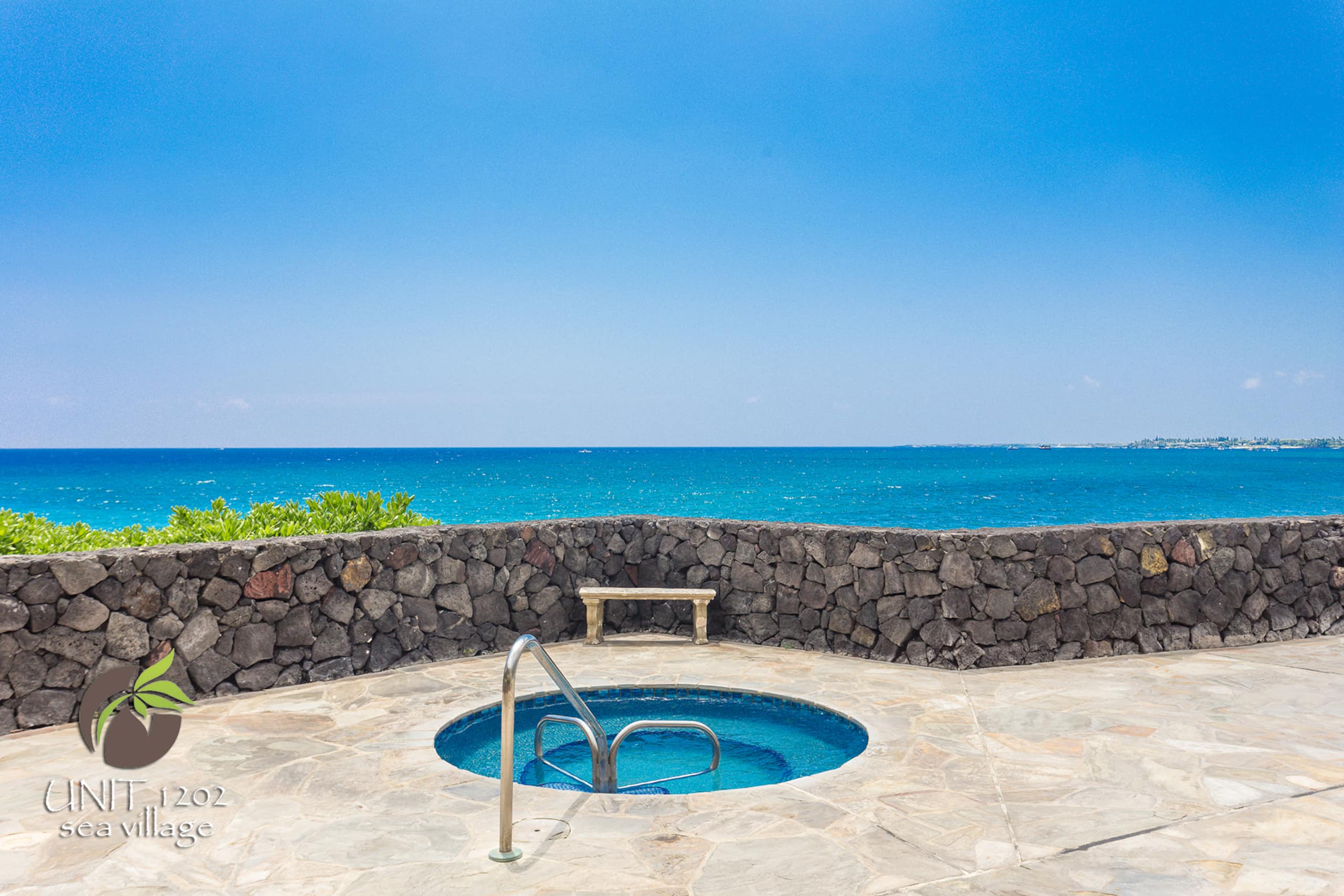 Direct oceanfront condo with AC @ Sea Village - Image 25
