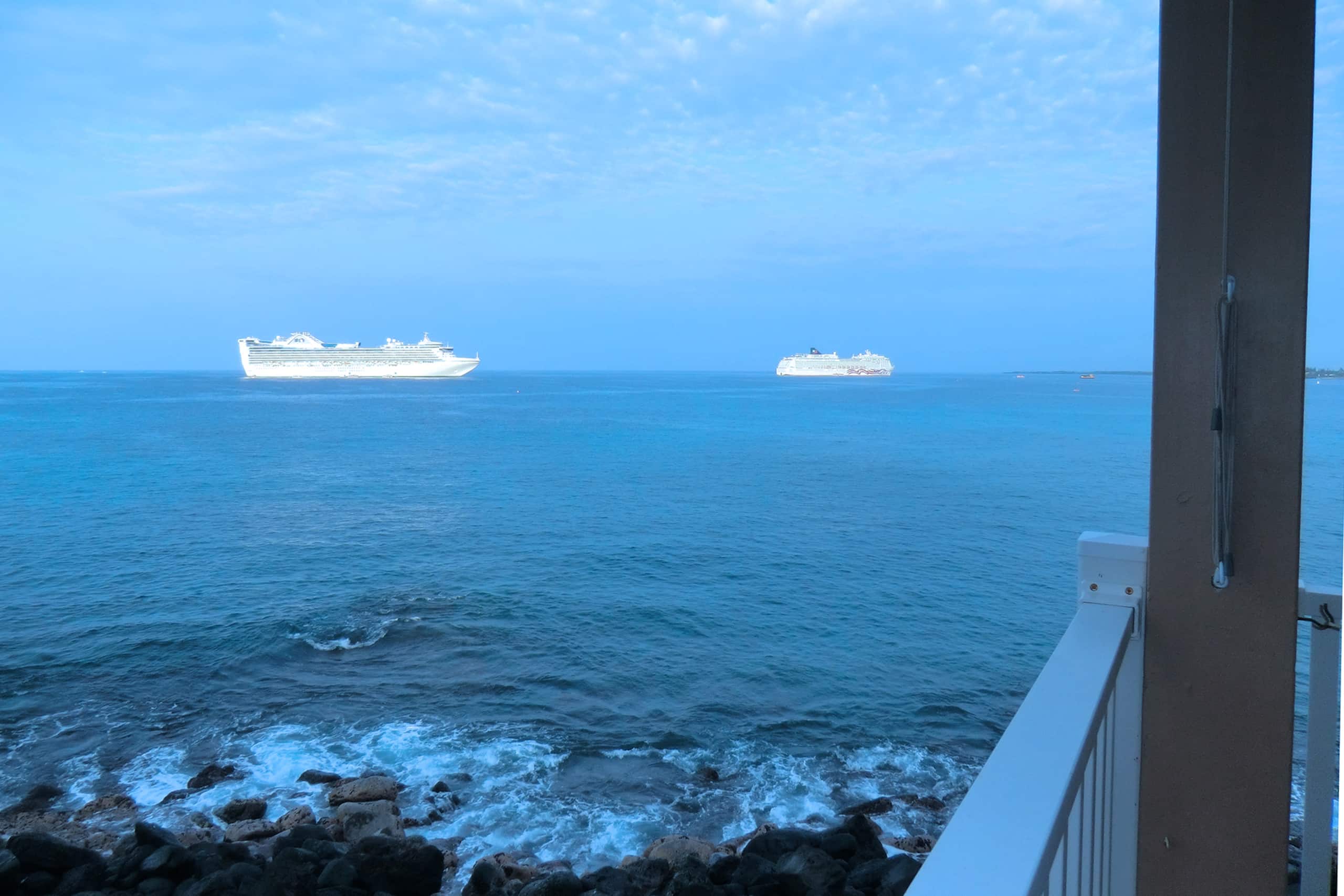 Direct oceanfront condo with AC @ Sea Village - Image 32