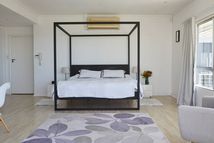 Large Scandi Styled House with Pool, Ocean Views gallery image 5