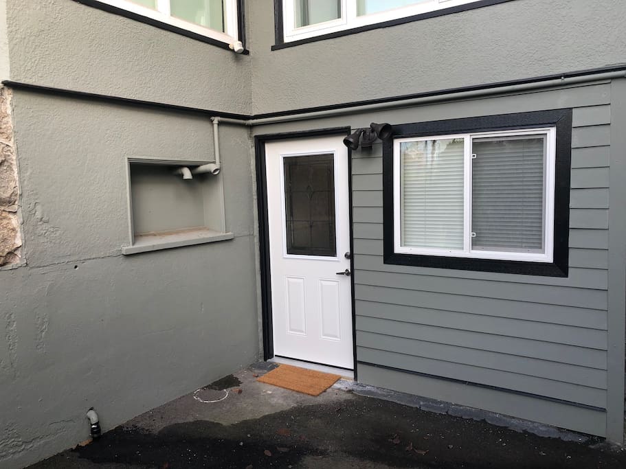 Private and convenient studio