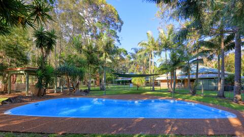 Bays Holiday House