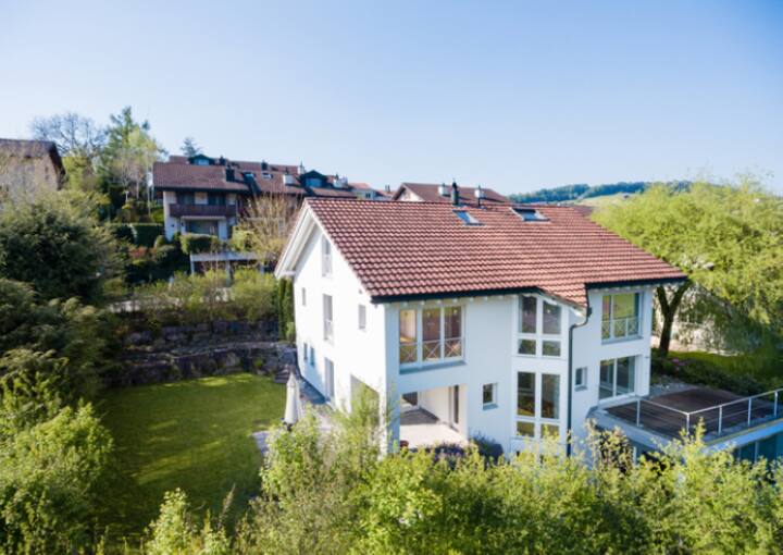 Haus mit traumhafter Aussicht Houses for Rent in Adligenswil, Kanton