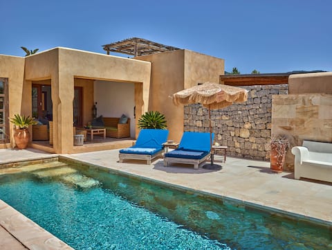 Kasbah Yuca, Two bedroom pool villa, your Home.