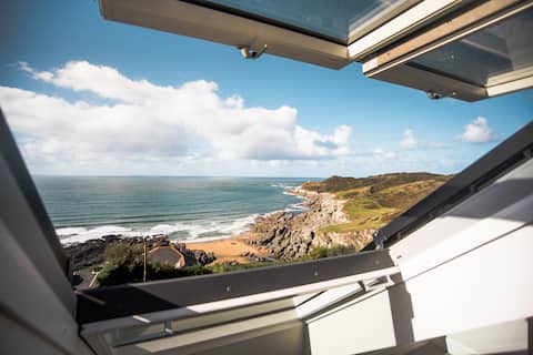 Top Airbnb: Unique & spacious, 2 reception rooms, free parking in Mortehoe