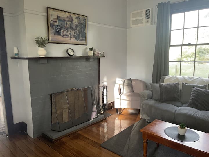 Photo Cottage Houses for Rent in Orford, Victoria, Australia Airbnb