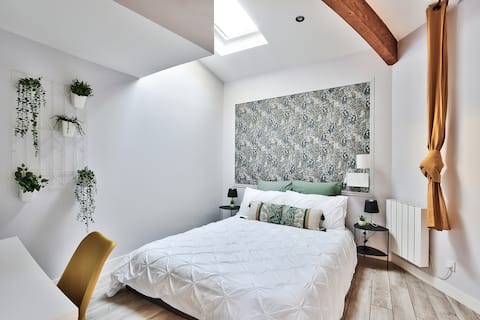 The Elegant - Ideally Located