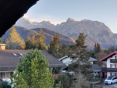 Cozy apartment just under 40 m2 - great views