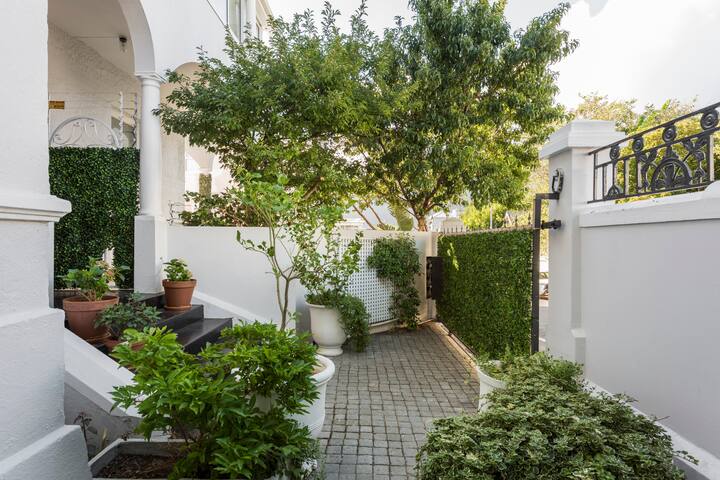 The perfect city spot gallery image 5