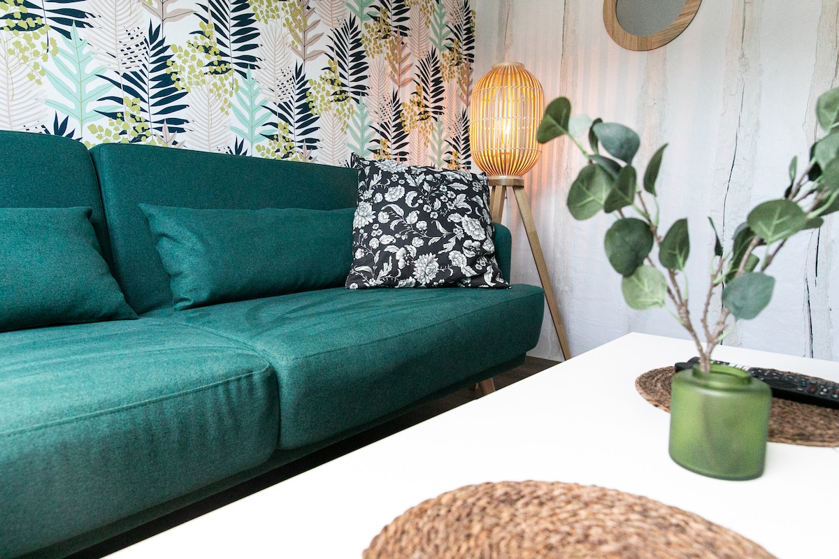 Successful Airbnb property: Beautiful apartment-close to the city center-"La Mansarde" in Rouen