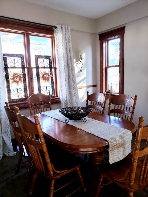 Historic Lindsborg Home
