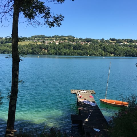 Villa de Lamartine – Lakefront