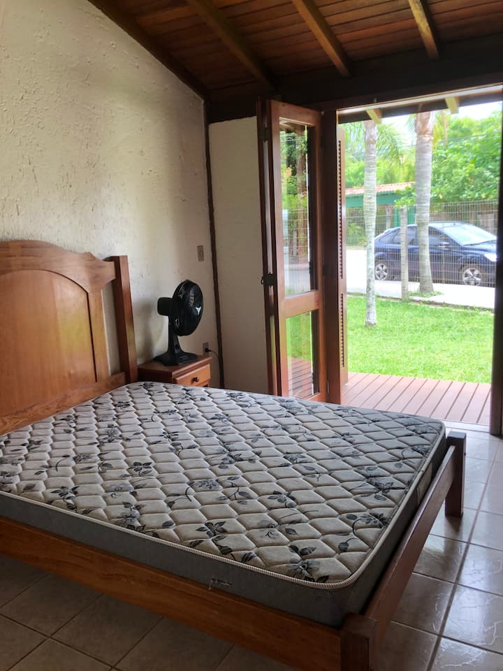 Spavaća soba 1 - u prizemlju.