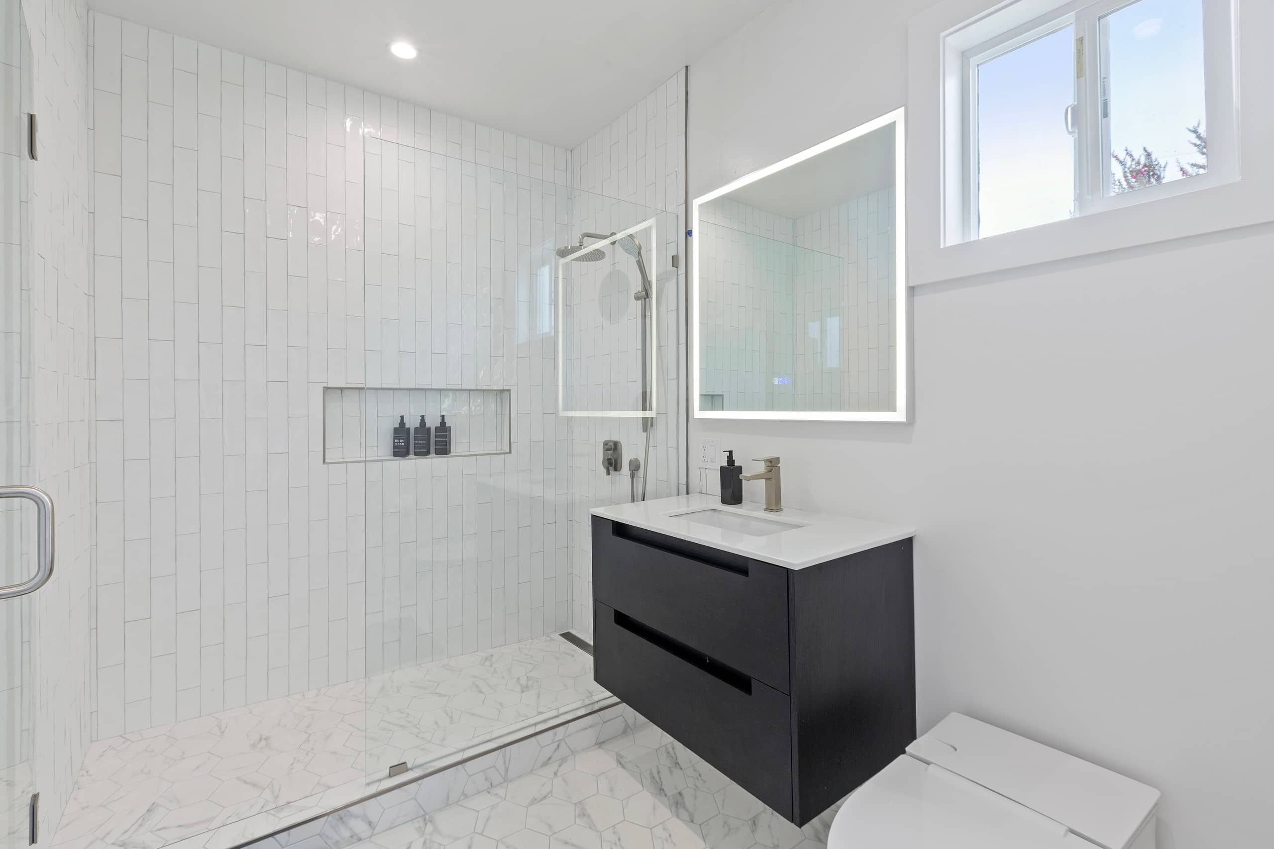 Home in San Francisco · ★4.9 · 3 bedrooms · 3 beds · 2 baths - Image 30