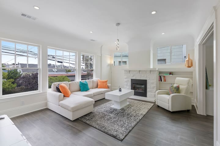 Modern Noe Valley home with private deck