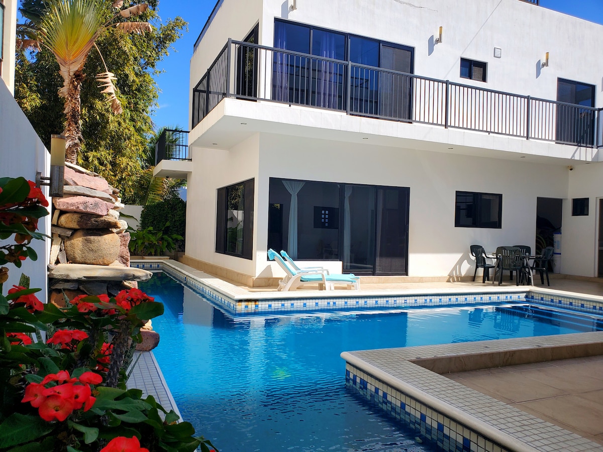 Top Airbnb: Villa Bozenna in Rincón De Guayabitos