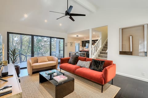 Successful Airbnb property: South Congress Home w/ Private Forest View in South River City