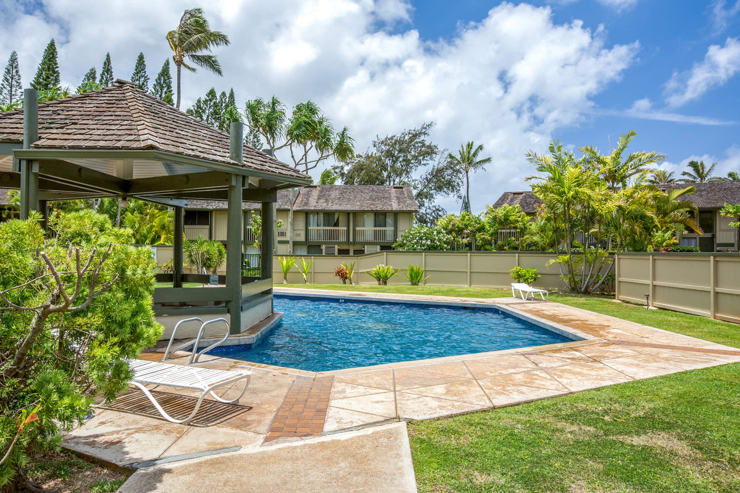 Home in Kahuku · ★4.93 · 2 bedrooms · 3 beds · 2 shared baths - Image 4