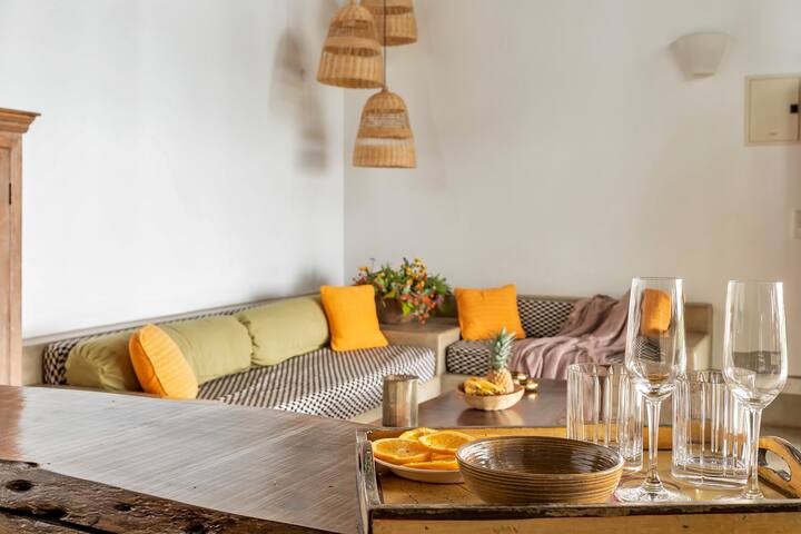 Living room image 3
