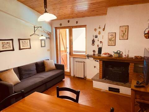Welcome to Pescocostanzo. With garage