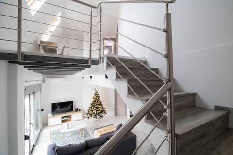 Architect's Home 1_Big & Bright