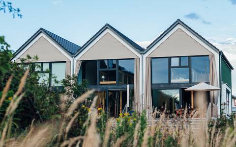 Mosel Chalets Design House with Sauna Vineyards
