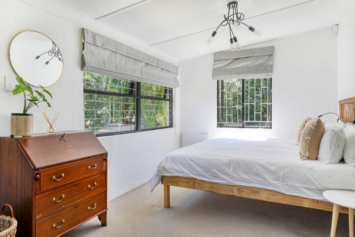 Faraway Cottage with Animal Farmyard & Hot Tub gallery image 3