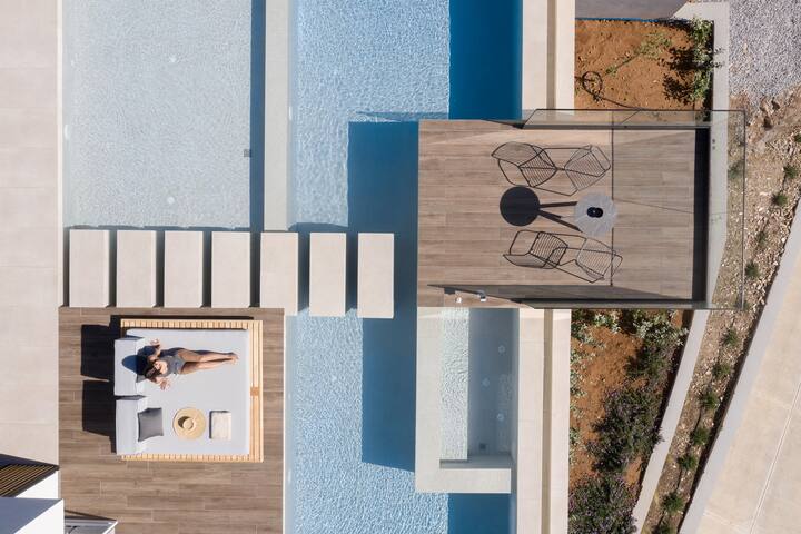 Nandana Luxury Villa, an infinite blue experience gallery image 5