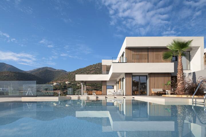 Nandana Luxury Villa, an infinite blue experience gallery image 2