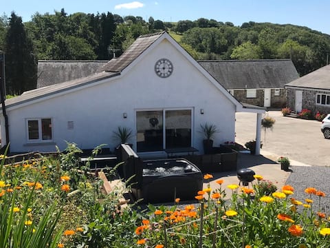 Rural group escape with hot tub