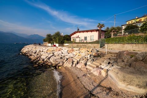 La Villetta Beths house