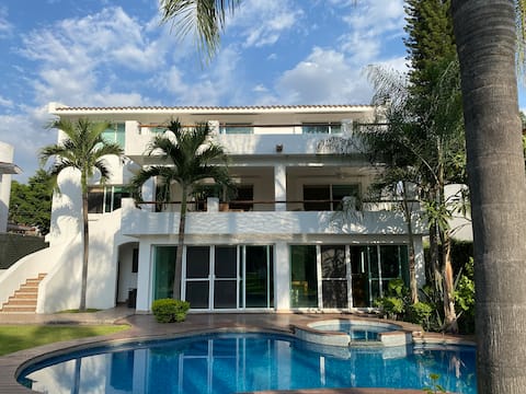 Beautiful family friendly home