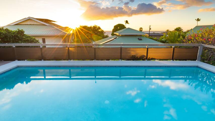 Akai Beach house, pool, AC, game room, sleeps 14 gallery image 5