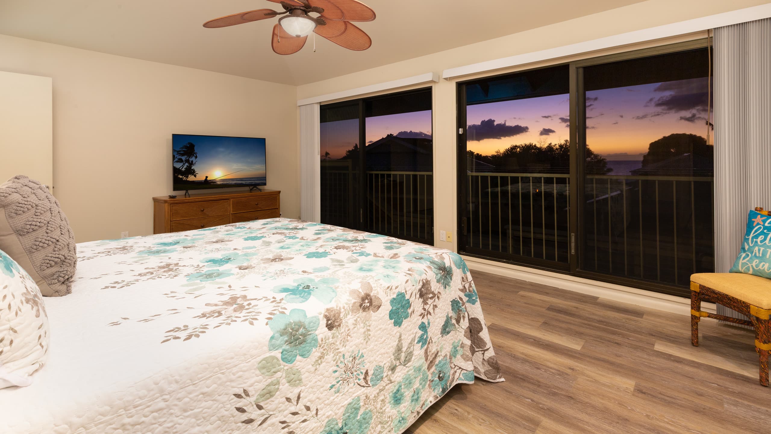 Home in Kailua-Kona · ★4.93 · 5 bedrooms · 7 beds · 4 private baths - Image 25