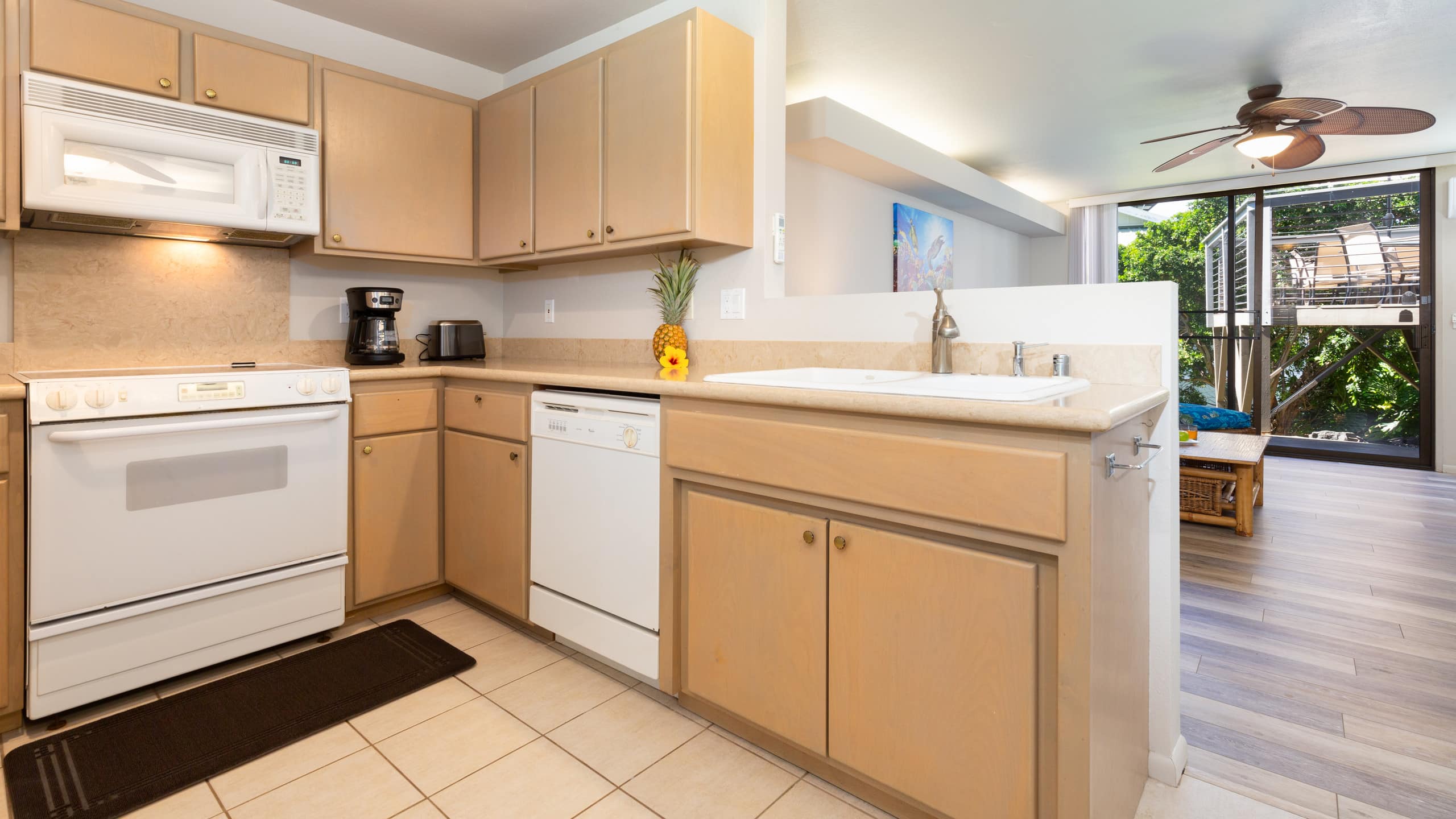 Home in Kailua-Kona · ★4.93 · 5 bedrooms · 7 beds · 4 private baths - Image 17