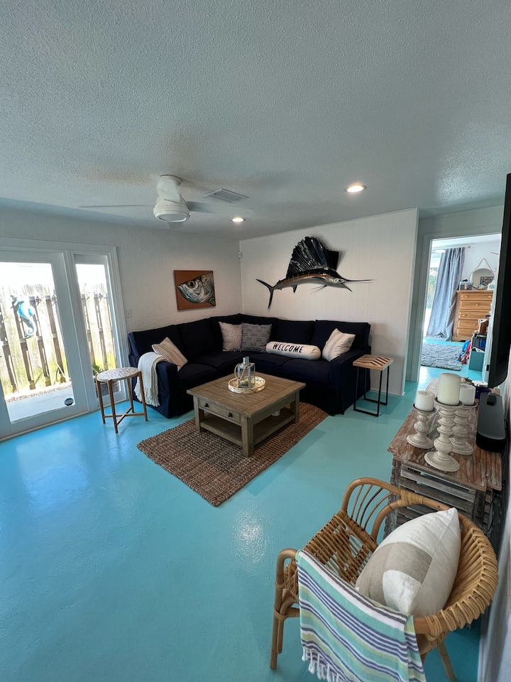 Nsb Retreat-walk To The Beach! - New Smyrna Beach, FL