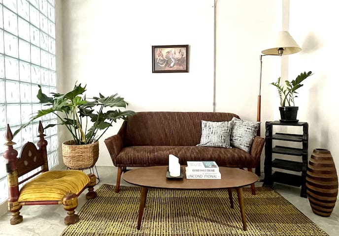 Tropical designer house 4BR in the hip area Ekamai gallery image 2