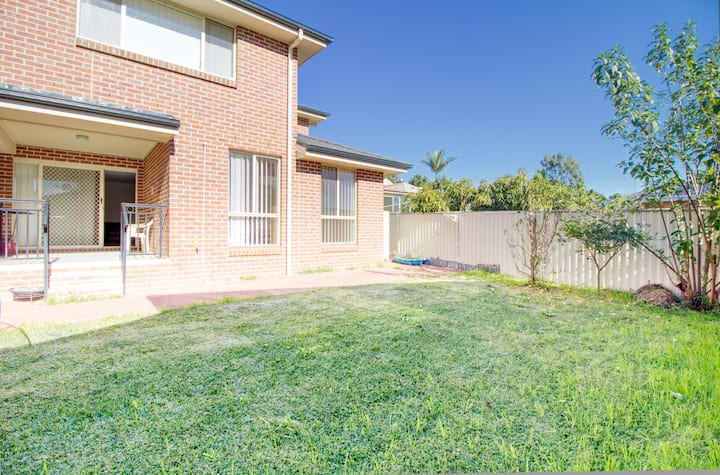 Great Large House: Heart of an Parramatta