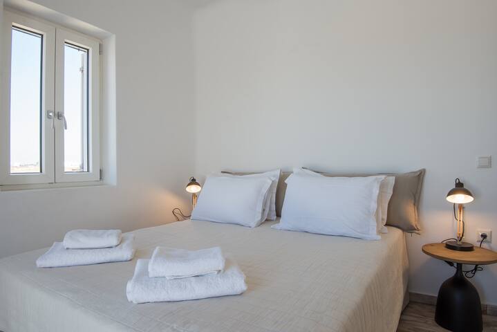 White Sand Paros Villa Happy gallery image 4