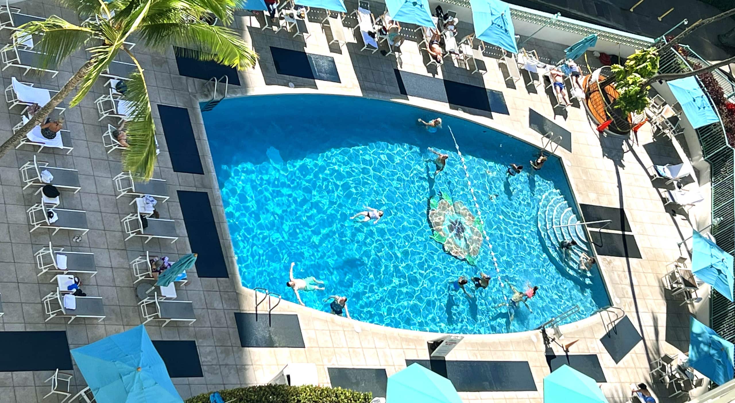 Condo in Honolulu · ★4.78 · Studio · 3 beds · 1 bath - Image 32