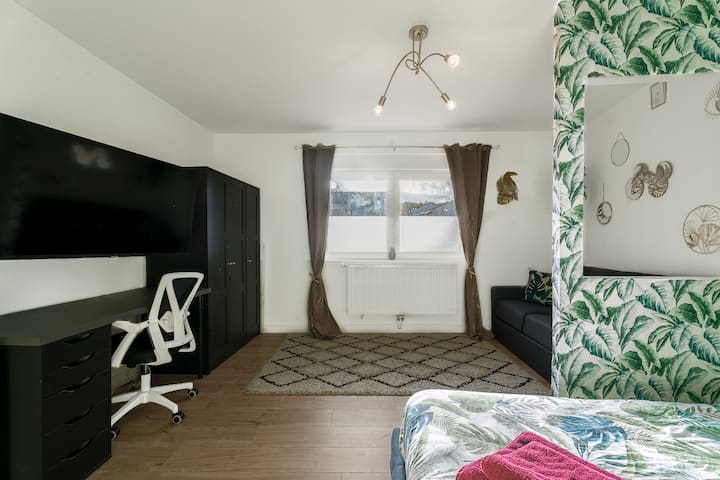 Საძინებელი 1 პირველი სართული