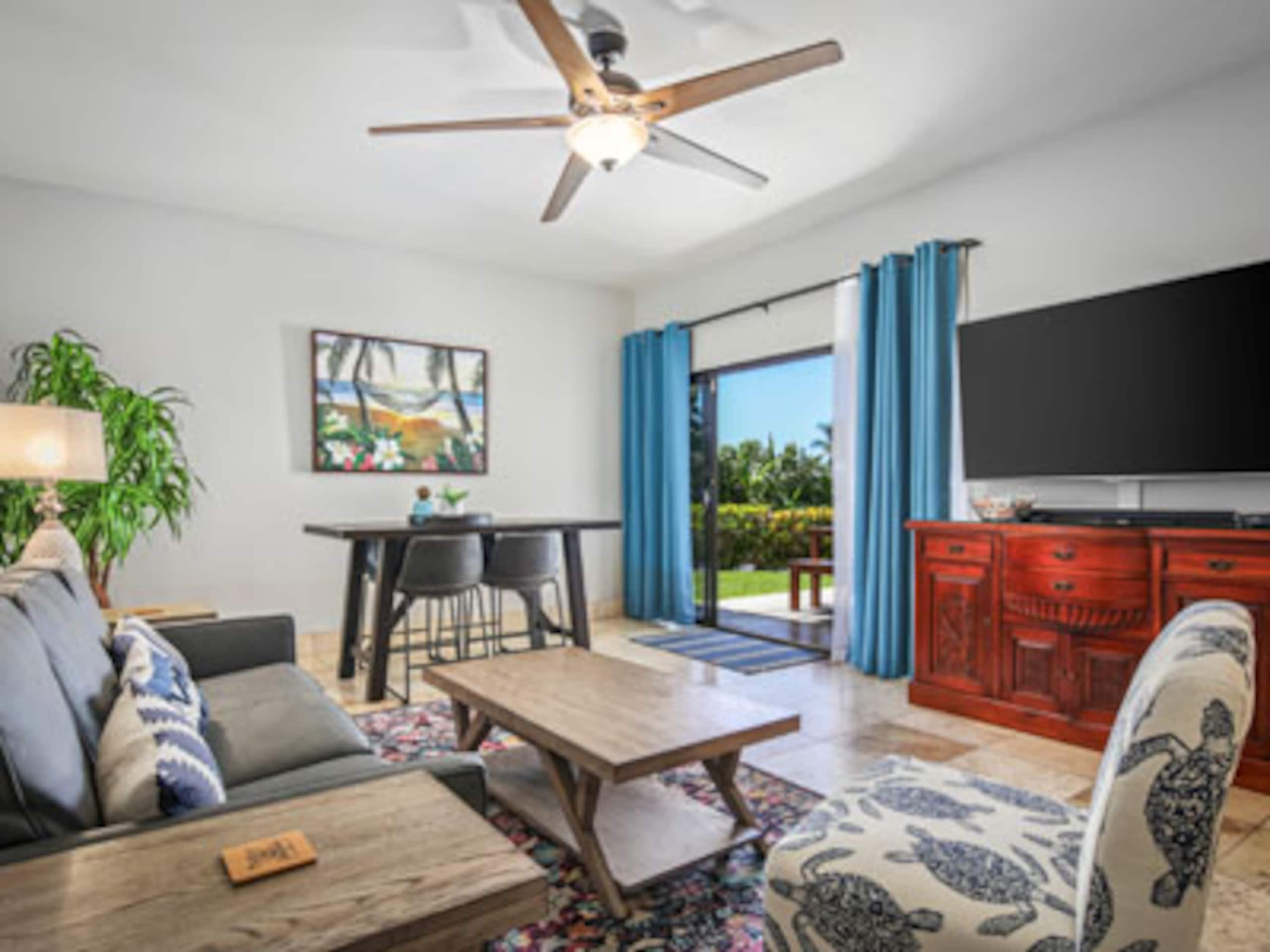 Royal Sea Cliff Unit #306 Garden View 2BD/2BA - Image 2