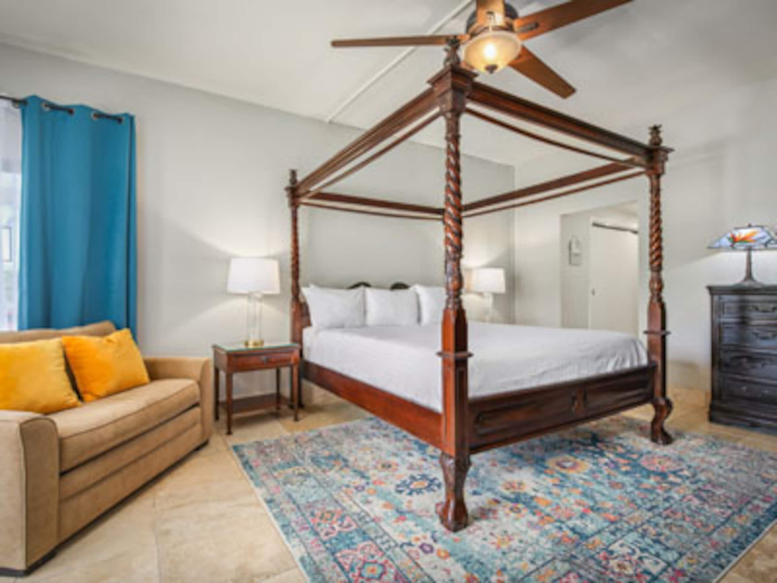 Royal Sea Cliff Unit #306 Garden View 2BD/2BA - Image 7