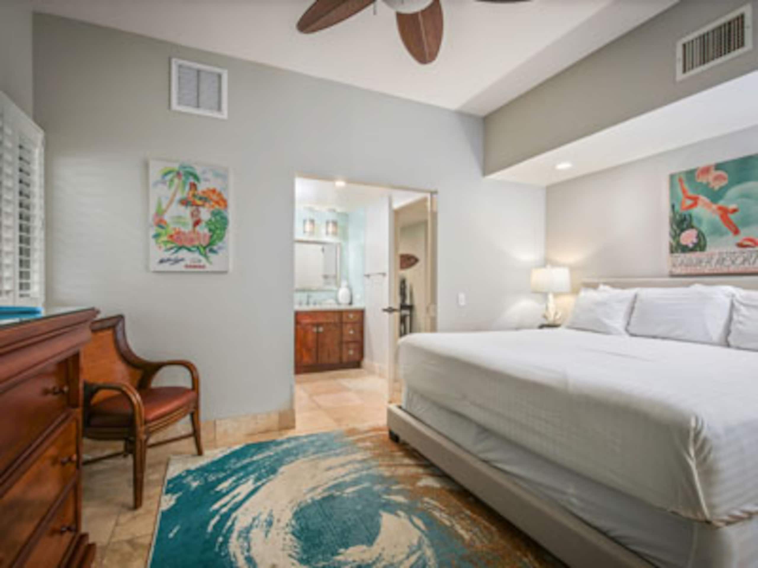 Royal Sea Cliff Unit #306 Garden View 2BD/2BA - Image 10