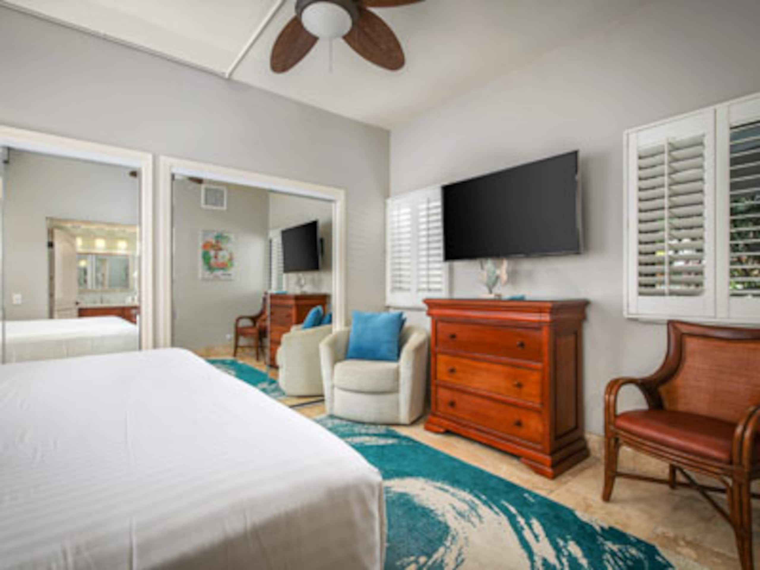 Royal Sea Cliff Unit #306 Garden View 2BD/2BA - Image 9